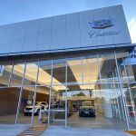Cadillac presenta su nueva imagen global con su primer showroom