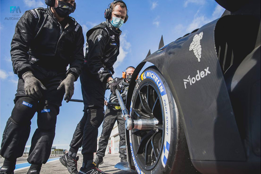 Modex forma parte del Team Peugeot TotalEnergies