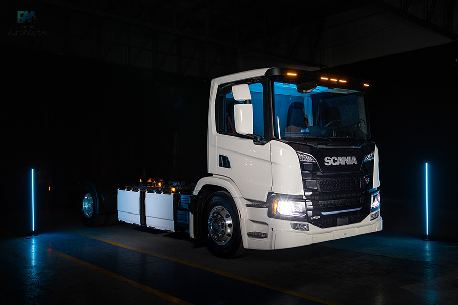 Scania electrifica al país con su primer camión libre de emisiones