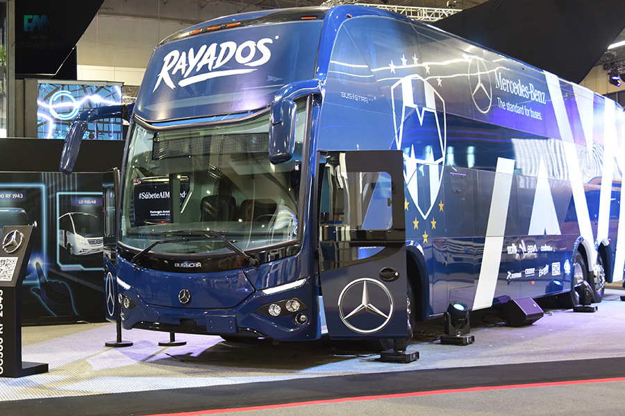 Los Rayados de Monterrey son totalmente Mercedes-Benz Autobuses