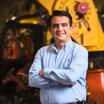 Luis Fernando Reyes perfeccionará procesos críticos en planta de KW
