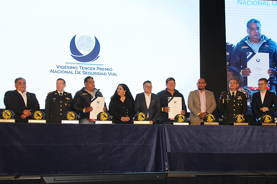 XXIII-Premio-Nacional-de-Seguridad-Vial-es-entregado-a-1145-operadores-ANTP-Factor-Automotor
