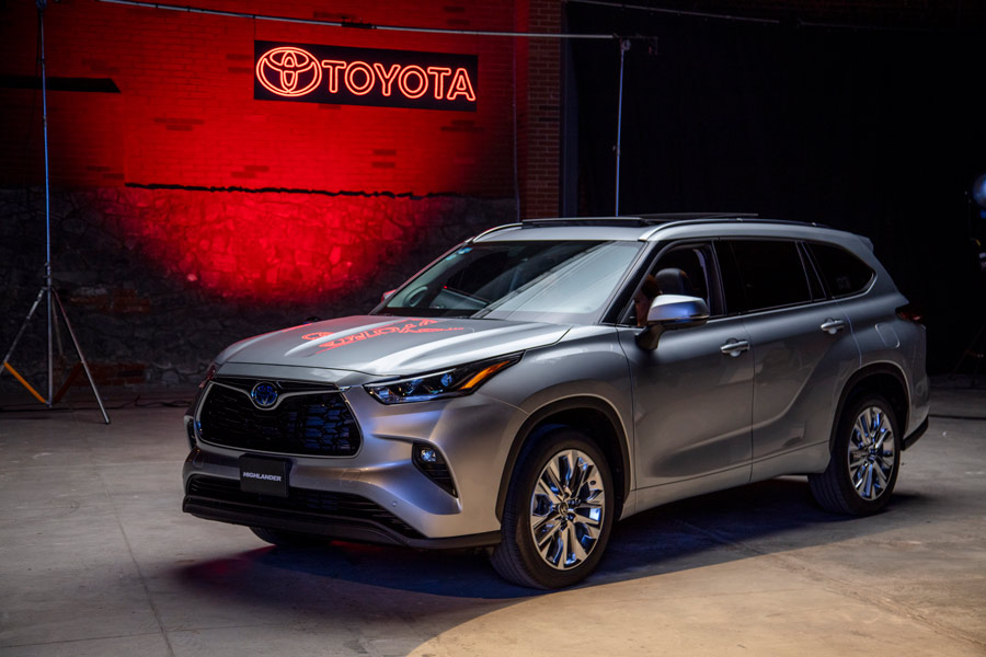 La SUV mediana de Toyota fue lanzada para el mercado mexicano