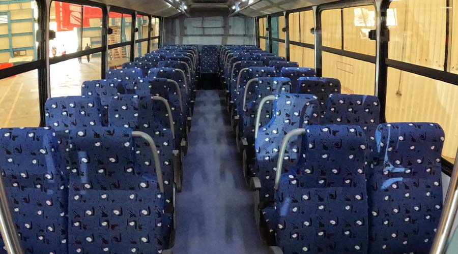 Interior del nuevo autobús Dina Runner Águila