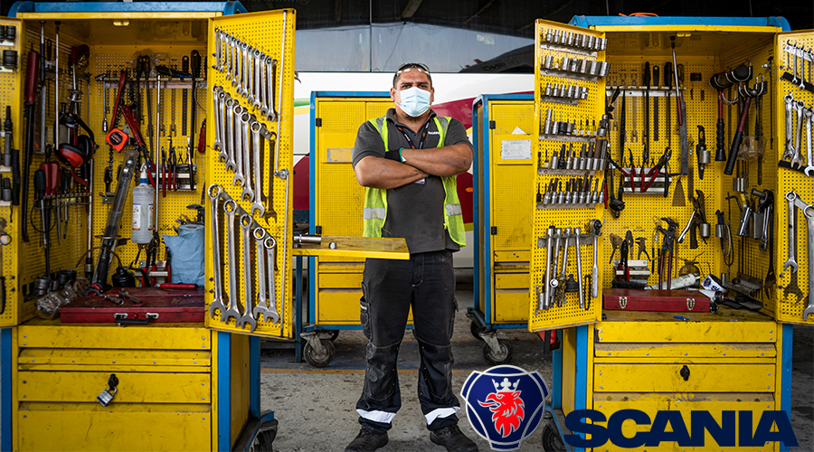 Técnico mecánico especialista de Scania México