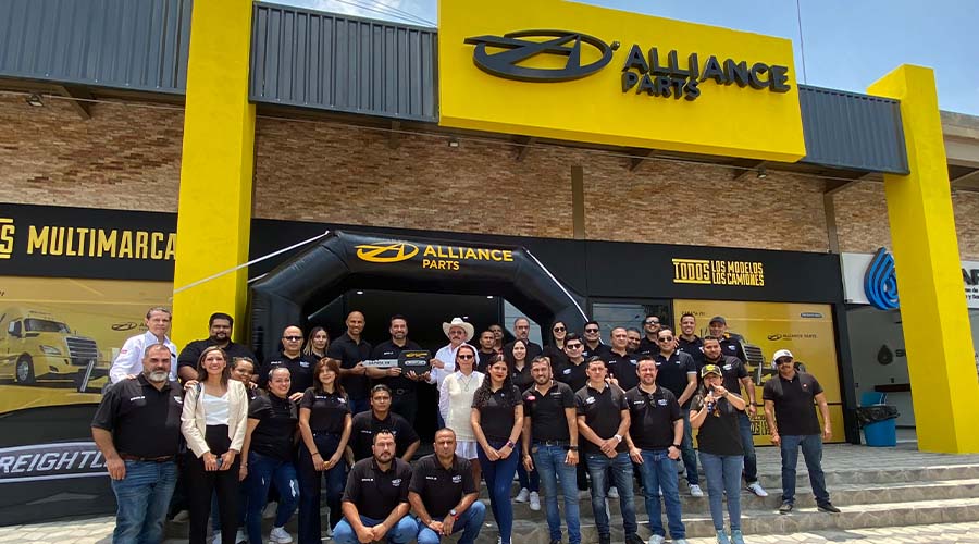 Daimler Truck México y Zapata Camiones inaugura tienda Alliance Parts en Jalisco, ya son 15 en el país