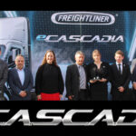Nuevo-eCascadia-de-Freightliner-opera-en-la-flota-de-Terrestres-Esteban-ahora-comienza-la-era-de-electrificacion-en-el-autotransporte-Factor-Automotor.