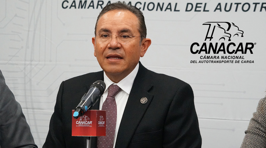 Miguel Ángel Martínez Millán, presidente de la Cámara Nacional del Autotransporte de Carga, CANACAR.
