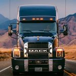 Se-venden-al-menudeo-4290-vehiculos-pesados-en-enero-2024-Mack-Trucks-reporta-sorprendente-crecimiento-de-300-Factor-Automotor