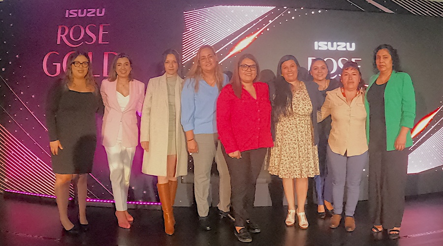  El primer Seminario Rose Gold de Isuzu fue organizado por el comité liderado por Ameyalli Ríos, coordinadora regional de ventas; Wendy Ruiz, líder de Recursos Humanos; Damaris Arellano, asistente de refacciones, e Iraís Loranca, coordinadora de marketing.