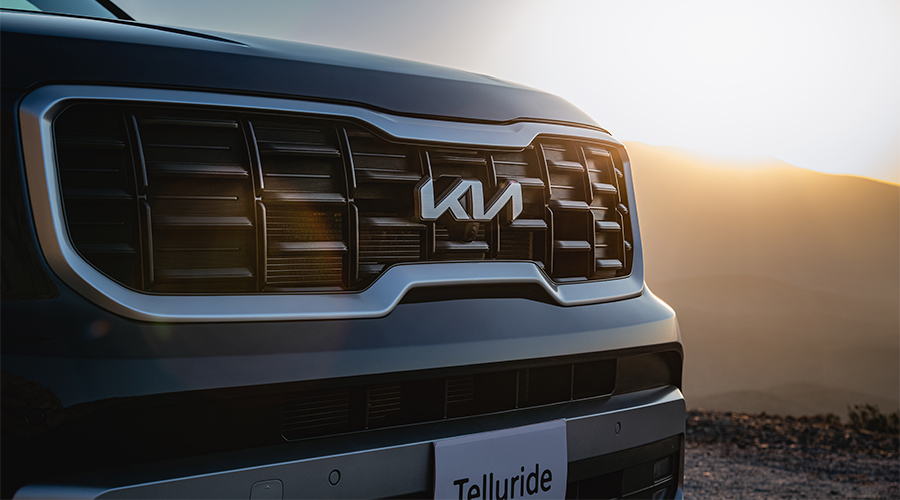 La SUV de Kia refleja su elegancia y fortaleza con trazos robustos, más el diseño Tiguer Nose en la parrilla, característico de la firma.