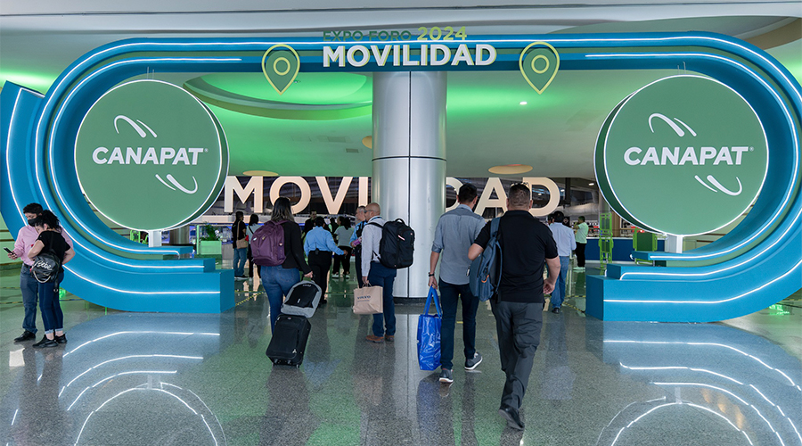 Entrada a Expo Foro Movilidad 2024, organizada por la Cámara Nacional del Autotransporte de Pasaje y Turismo, CANAPAT.