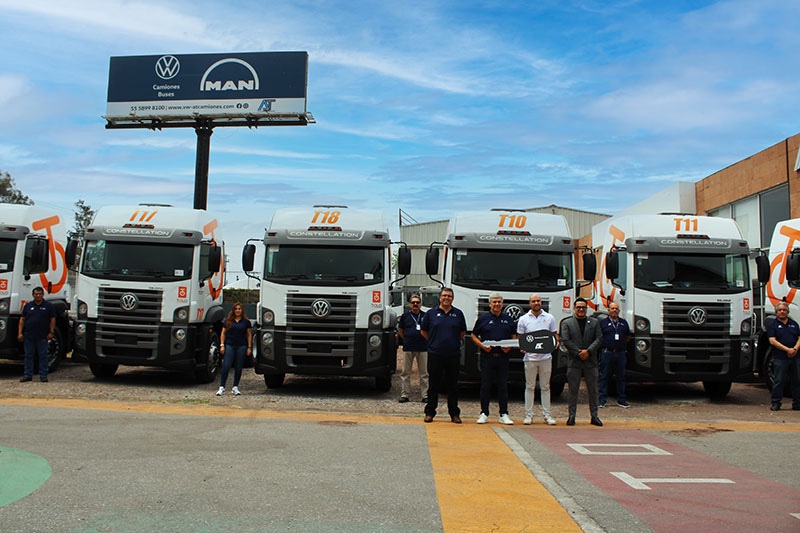 Volkswagen entrega a Transportes Telo poderosa flota de tractos Constellation 19.360