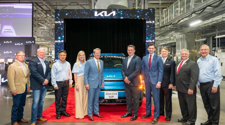 KIA, lista para comercializar su primera SUV 100% eléctrica. Factor Automotor.