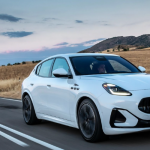 La marca de lujo italiana Maserati se decantó por el fabricante de neumáticos Bridgestone para desarrollar las llantas de 20 pulgadas.