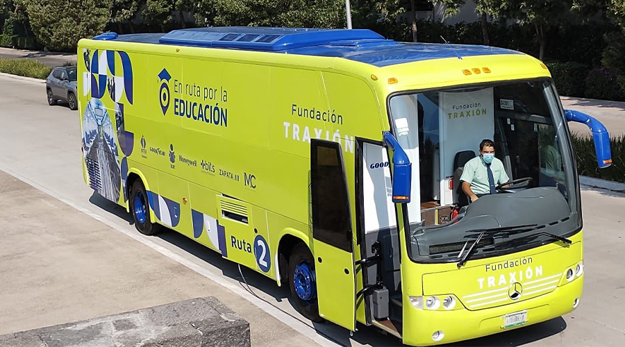 La-Ruta-por-la-Educacion-de-Trtaxion-ahora-beneficia-a-poblacion-de-Baja-California-Factor-Automotor.