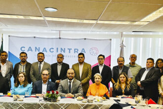 La-CANACINTRA-firmara-importante-convenio-con-la-SICT-es-prioridad-cumplir-con-la-normativa-en-remolques-y-semirremolques-Factor-Automotor