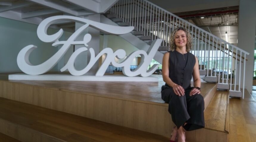 Ford_-Nombran-a-Laura-Valdes-como-la-nueva-directora-de-ventas-y-mercadotecnia-Factor-Automotor.