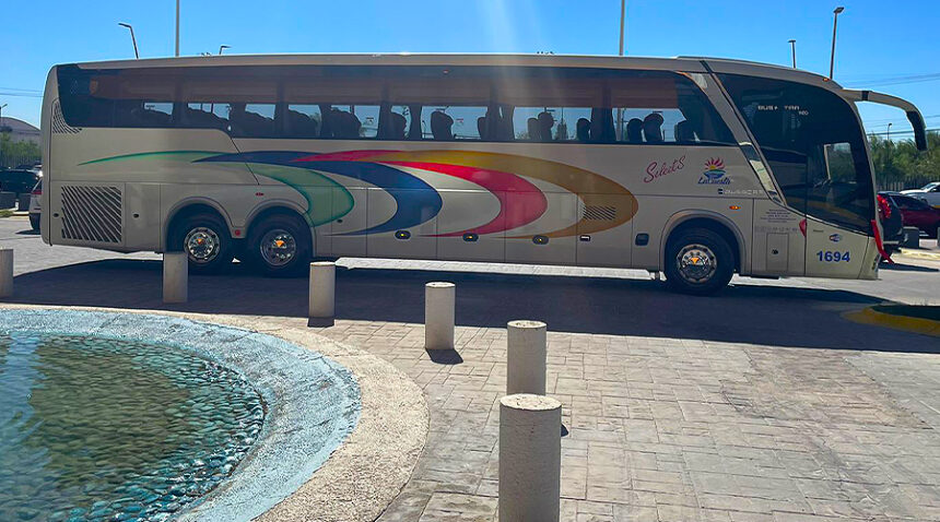 Mercedes-Benz-Autobuses-entrega-importante-pedido-a-Select-La-Cuesta-Factor-Automotor