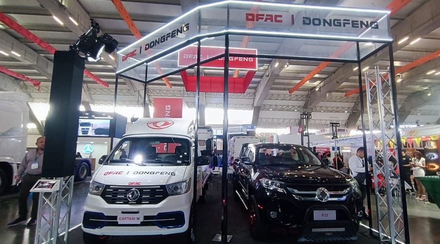 DFAC Dongfeng destacó por su atractiva oferta comercial de vehículos ligeros: pick-up P22 y Uvan Cargo