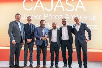 CAJASA-es-nombrado-por-International-como-Concesionario-del-Ano-2024-para-Latinoamerica-Factor-Automotor
