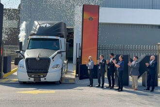 International-conmemora-1-millon-de-unidades-producidas-en-Mexico-Factor-Automotor.