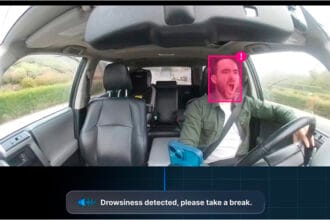 Las-nuevas-funciones-con-IA-de-Motive-detectan-somnolencia-y-distraccion-aumenta-la-seguridad-Factor-Automotor.