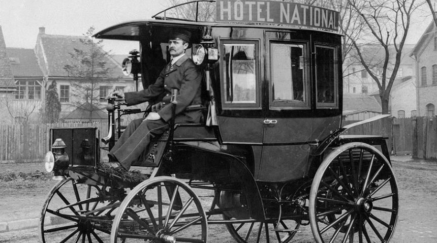 Hace-130-anos-Mercedes-Benz-hizo-historia-con-el-primer-autobus-del-mundo-Factor-Automotor