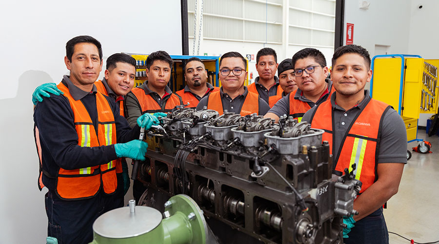 Scania México proyecta alcanzar 38,000 horas de capacitación a más de 640 técnicos en la nueva instalación Scania México proyecta alcanzar 38,000 horas de capacitación a más de 640 técnicos en la nueva instalación