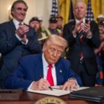 Para evadir los aranceles, los vehículos deberán ensamblarse en Estados Unidos y contener el 75% de partes fabricadas en Norteamérica.