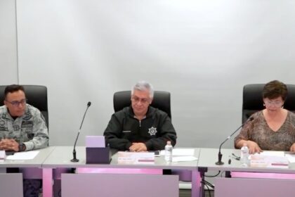 Cristóbal Castañeda (cent.) secretario de Seguridad del Edomex detalló que, desde septiembre de 2025, se han detenido a más de mil 600 personas vinculadas con robo al transporte de carga. Factor Automotor