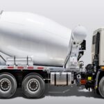 El nuevo UMixer S38 cuenta con un motor Cummins y una transmisión ZF.