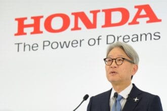 Toshihiro Mibe, CEO de Honda Motor CO, detalló que para 2030 las ventas de HEV podrían aumentar 2.2 millones para la compañía nipona tras el lanzamiento de nuevas tecnologías. Factor Automotor