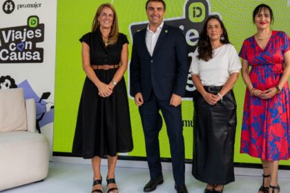 (De izq. a der. ) Carmen Correa, CEO Pro Mujer; Mark Loughran, presidente de grupo inDrive; Paola Reynoso, gerente global del corporativo inDrive y Arlenne Muñoz, directora editorial de Grupo Mundo Ejecutivo. Factor Automotor