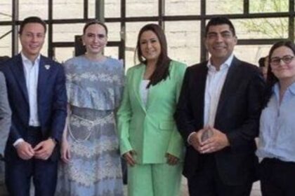 Ximena Escobedo, titular de la Unidad de Desarrollo de la Secretaría de Economía, se reunirá con líderes de la industria automotriz en los próximos días para fortalecer la producción de vehículos.