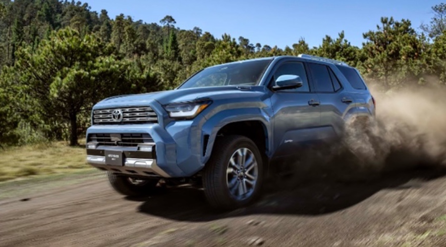 4Runner HEV es la sexta generación de un vehículo que Toyota comenzó a comercializar hace más de seis décadas, pero ahora llega con un motor que apunta al futuro de la electrificación. Factor Automotor