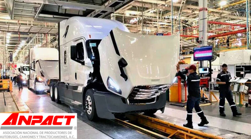 Produccion-de-camiones-mantiene-desaceleracion-en-mayo-2025-exportacion-crece-Factor-Automotor