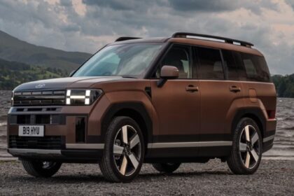 Hyundai Santa Fe fue reconocida por la calidad de sus acabados interiores y diseño exterior. Factor Automotor