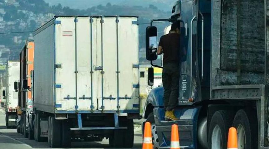 Robo-de-transporte-de-carga-en-Mexico-gobierno-asegura-combate-Factor-Automotor