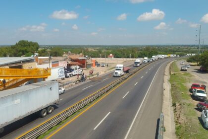 Transportistas-apoyan-Alerta-57-proyecto-que-combate-inseguridad-en-la-carretera-mas-importante-del-pais-Factor-Automotor
