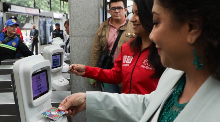 El plan de movilidad continuará con el mantenimiento al Metro y la construcción de cinco nuevas rutas de Cablebús. Factor Automotor