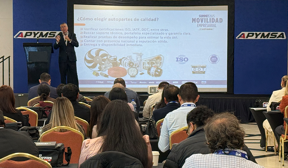 En-el-primer-Summit-2025-de-APYMSA-se-revelan-estrategias-para-que-flotillas-alcancen-mayor-ahorro-y-productividad-Factor-Automotor.