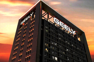 Geely-Auto-vende-mas-de-1.4-millones-de-vehiculos-en-el-primer-semestre-de-2025-Factor-automotor