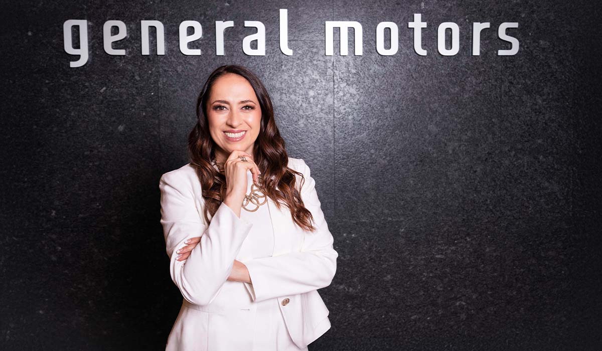 Kathia-Munoz-directora-de-Comunicacion-y-Relaciones-Publicas-General-Motors-de-Mexico-Factor-Automotor