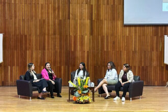 ANPACT-y-Grupo-Andrade-dialogan-sobre-la-participacion-de-las-mujeres-en-la-industria-12va-ECT-Factor-Automotor