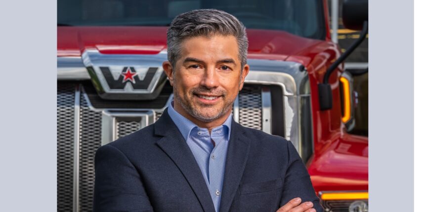 Andrew (Andy) Johnson en una imagen difundida por Daimler Truck. Factor Automotor