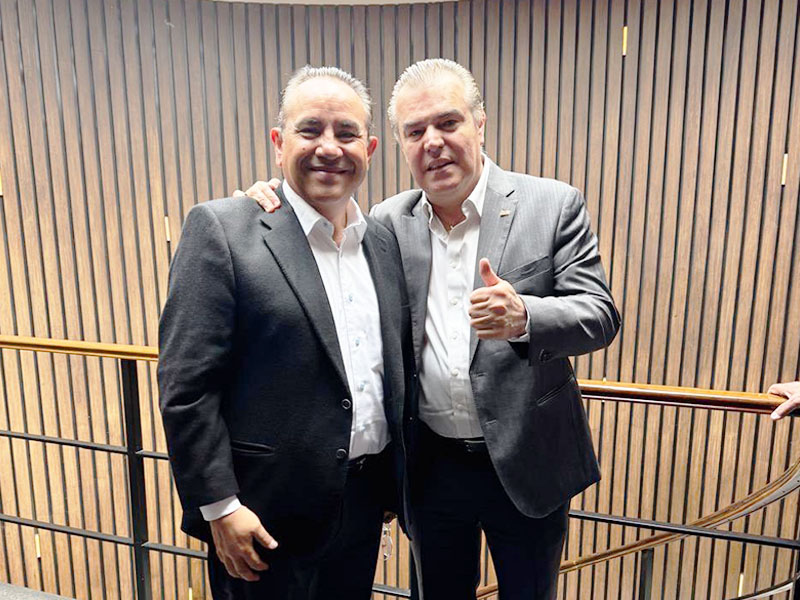  Miguel Ángel Martínez Millán, presidente nacional de CANACAR y Francisco Cervantes, presidente del CCE