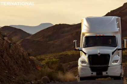 Descubre-el-robusto-Programa-Integral-de-Servicios-de-International-Factor-Automotor