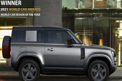 Cara lateral de Range Rover.