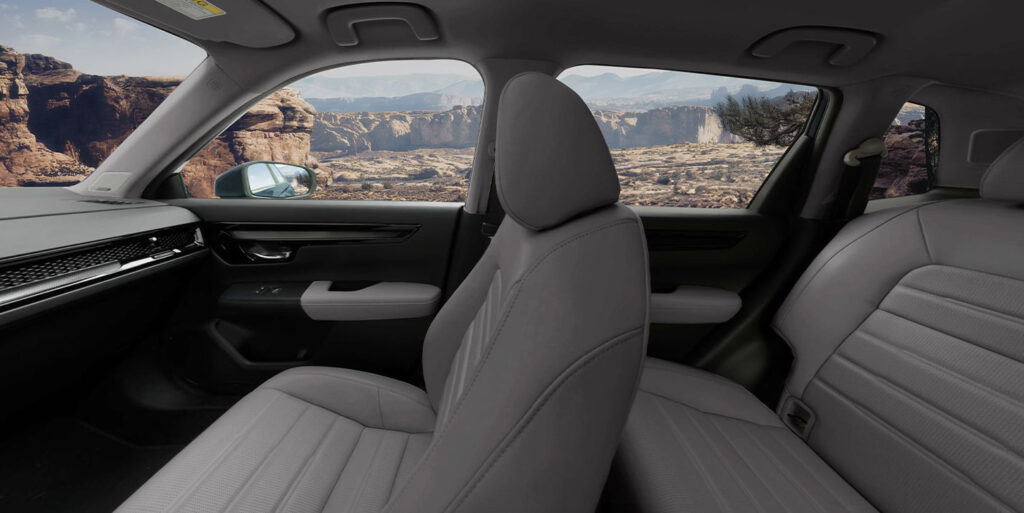 Asientos interiores en piel de Honda CV-R 2026. Factor Automotor